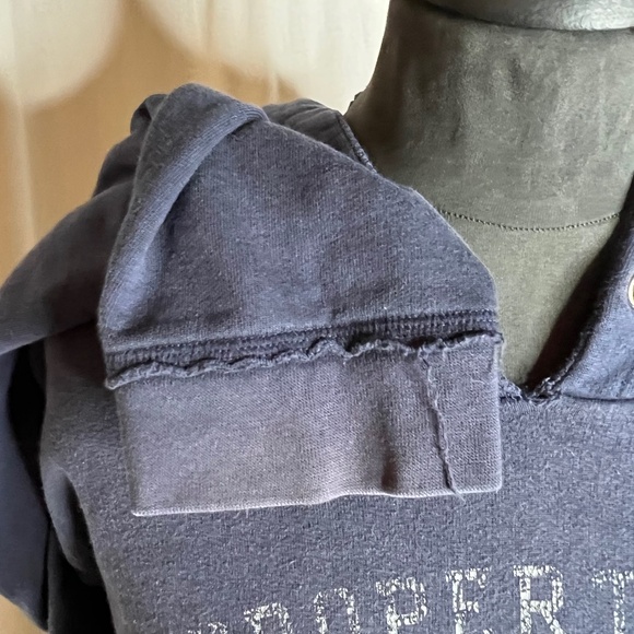 Dallas Cowboys Sweatshirt - Picture 8 of 8